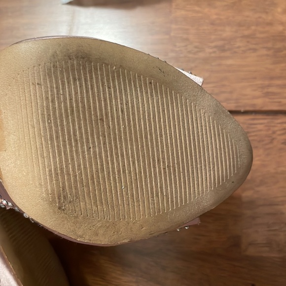 INC CHAMPAGNE SATIN SHOE W CRYSTAL BEADS NEW NEVER WORN - Picture 7 of 10